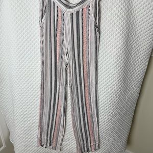 Relaxed fit easy wear striped pants. Great for beach walks!